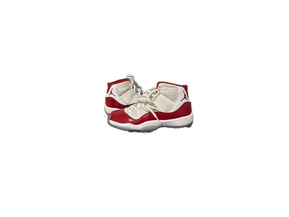 Air Jordan 11 Retro GS Cherry Size 5.5Y